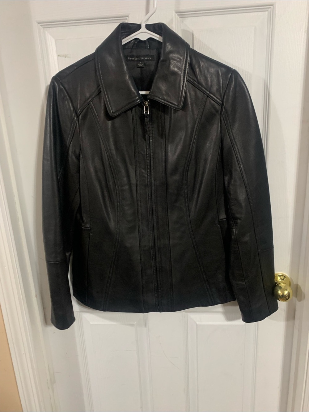 Preston & York Black Leather Panel-Detail Zip Jacket
